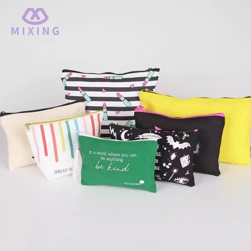 Puuvillainen meikkipussi